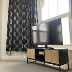 Apartamento Stylish 91sqm Victoria 2 Bedroom *