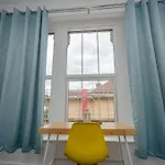Stylish 91sqm Victoria 2 Bedroom *