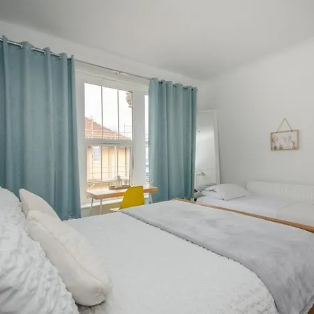 Appartement Stylish 91sqm Victoria 2 Bedroom Bristol