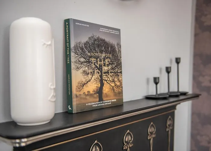 Stylish 91sqm Victoria 2 Bedroom Apartamento *