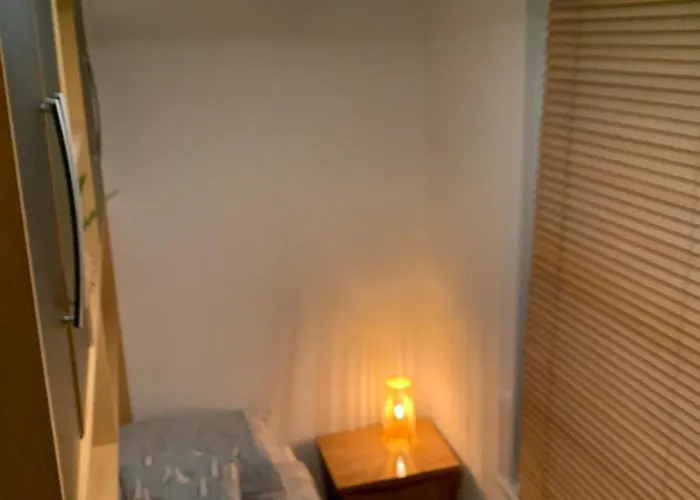 Stylish 91sqm Victoria 2 Bedroom *